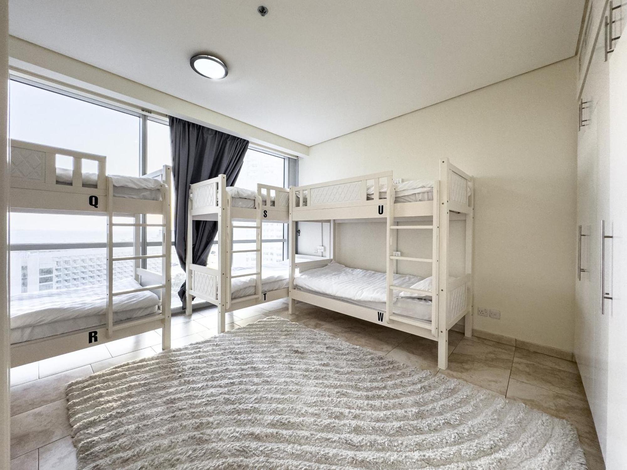 Ar Holiday Home Jbr Dubai Exterior photo